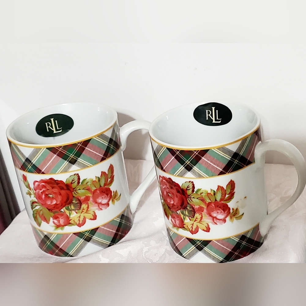 4 New Ralph Lauren Skyler Floral mugs.